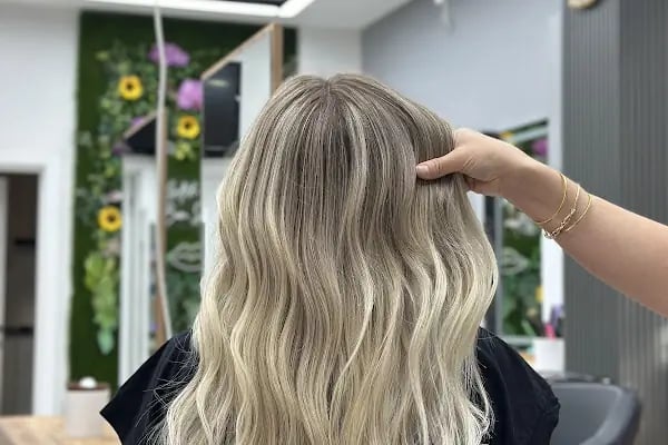 IŞILTI KUAFÖR VE GÜZELLİK SALONU - Resim 6