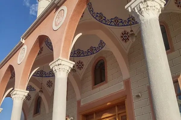 Aydıncık Merkez Camii - Resim 12