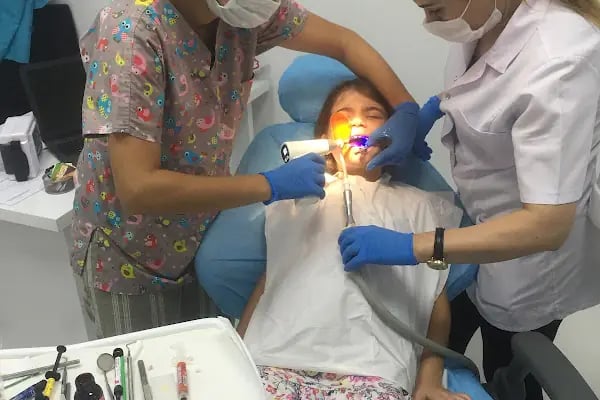 Antalya Diş hekimi Ahmet Zeki FIRATHAN - Resim 18