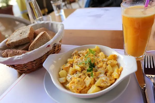 Cafe Cafen - Resim 9