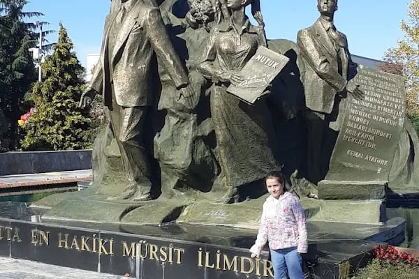 KTÜ Atatürk Kültür Merkezi - Resim 4