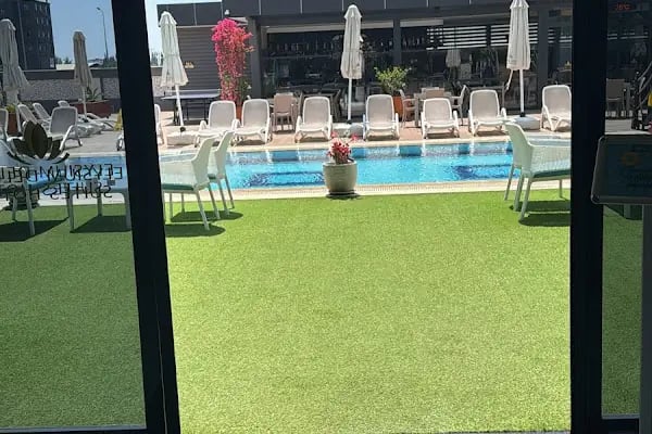 Elysium Deluxe Suites - Resim 10