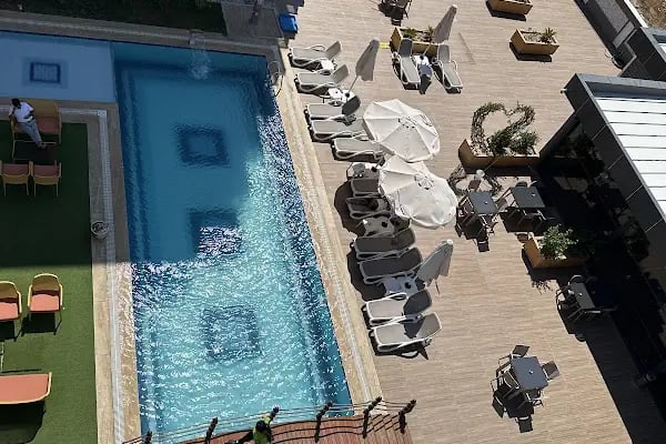 Elysium Deluxe Suites - Resim 16
