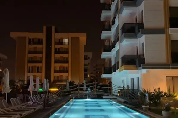 Elysium Deluxe Suites - Resim 18