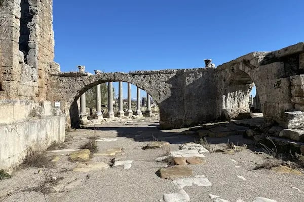 Perge Antik Kenti - Resim 8