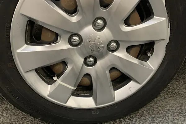 Circular Car Hire - Resim 19