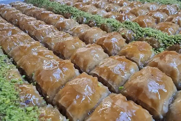 Elika Life Cafe Patisserie - Resim 14