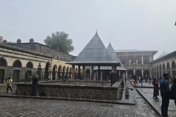 Tarihi Ulu Camii - Resim 8