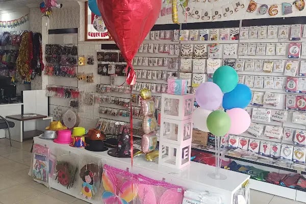 ESGOM PARTY STORE - Resim 16