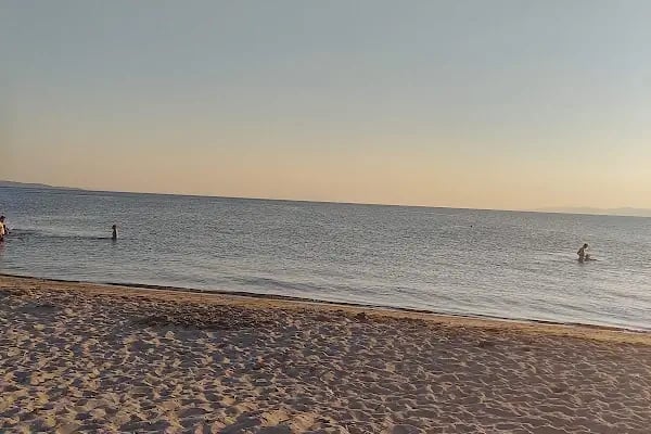 Denetko Beach - Resim 2