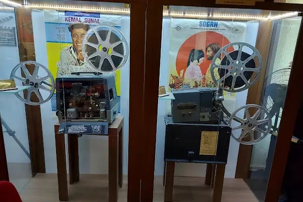 Malatya Büyükşehir Belediyesi Fotoğraf Makina Müzesi - Resim 15