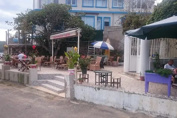 Harrison Cafe - Resim 1