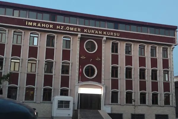 HZ.ÖMER CAMİ KURAN KURSU - Resim 1