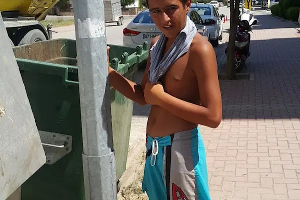 Karagöz Çocuk Parkı - Resim 20