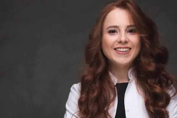 Dr. Dt. Şule Yıldırım Çocuk Diş Hekimi - Batıkent Diş Hekimi - Resim 12