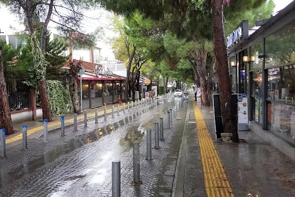 Öğretmen Evleri Sokağı Vali Rahmi Bey - Resim 5
