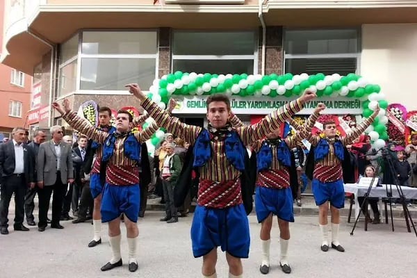 Gemlik İnegöllüler yardımlaşma ve dayanışma derneği - Resim 6