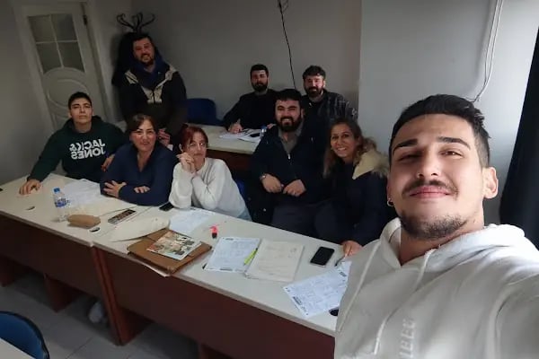 AKTİF Eğitim Merkezi Bursa Almanca Aile Birleşimi-Almanca A1 Hazırlık Kursu - Resim 14