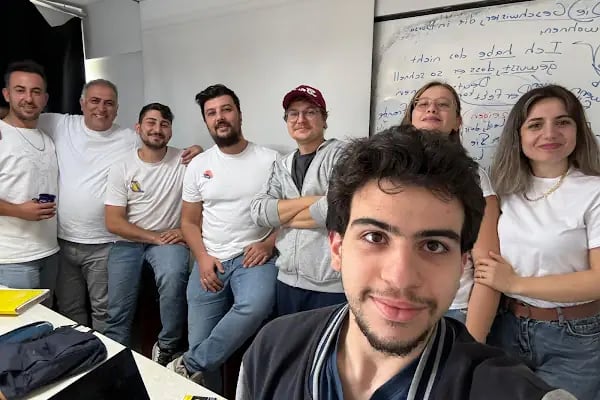 AKTİF Eğitim Merkezi Bursa Almanca Aile Birleşimi-Almanca A1 Hazırlık Kursu - Resim 13