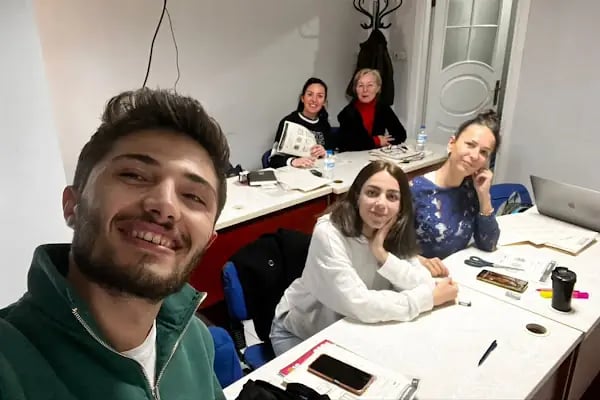 AKTİF Eğitim Merkezi Bursa Almanca Aile Birleşimi-Almanca A1 Hazırlık Kursu - Resim 9