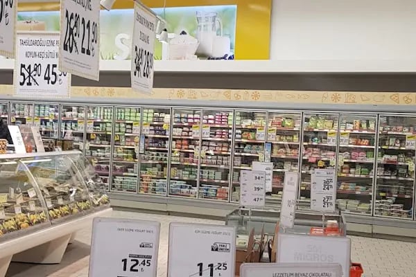 Kuşadası Alışveriş ve Yaşam Merkezi - Resim 13