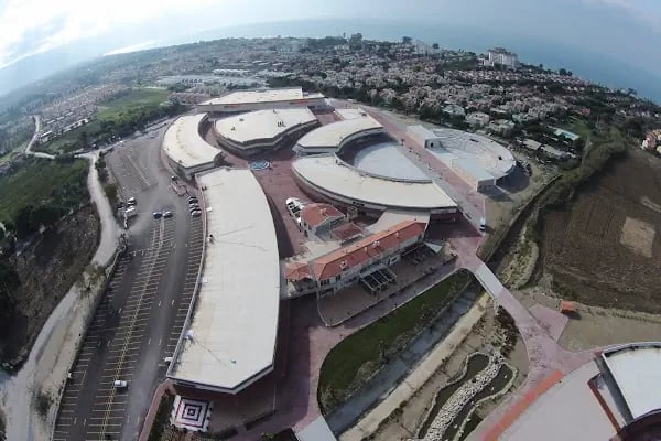 Kuşadası Alışveriş ve Yaşam Merkezi - Resim 3
