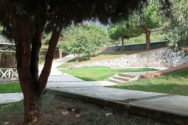 Yarbay Ali Tatar parkı - Resim 13