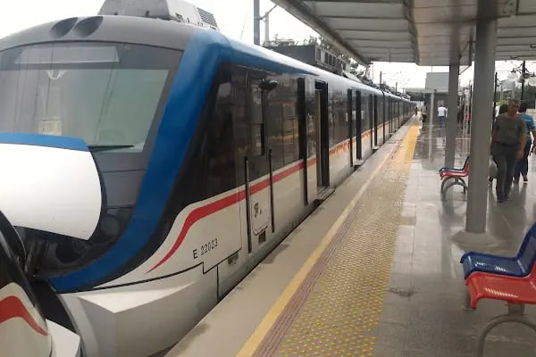 Tepeköy Tren İstasyonu - Resim 18
