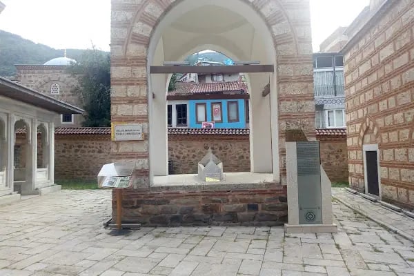 Gülruh Sultan Türbesi - Resim 7