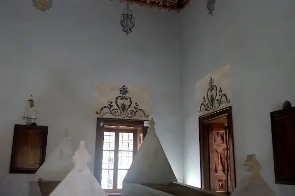 Gülruh Sultan Türbesi - Resim 9