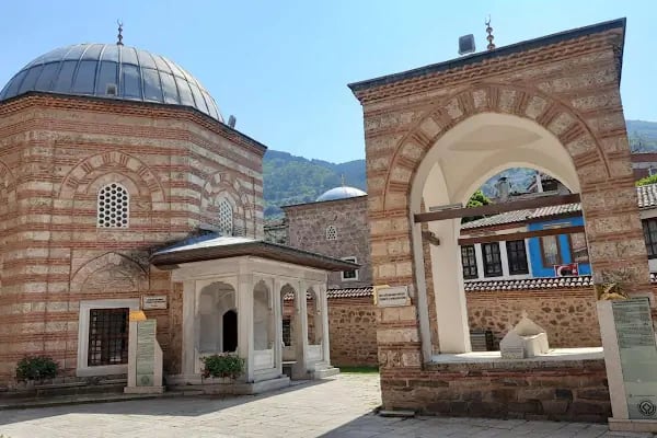Gülruh Sultan Türbesi - Resim 12