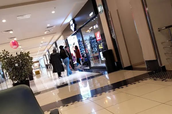 Korkmaz Mağazaları - Optimum Outlet - Resim 4