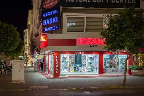 Özer Eczane Optik Alanya - Resim 2