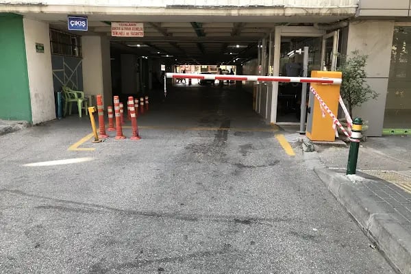 Bursaspor Kulübü Katlı Otoparkı - Resim 11