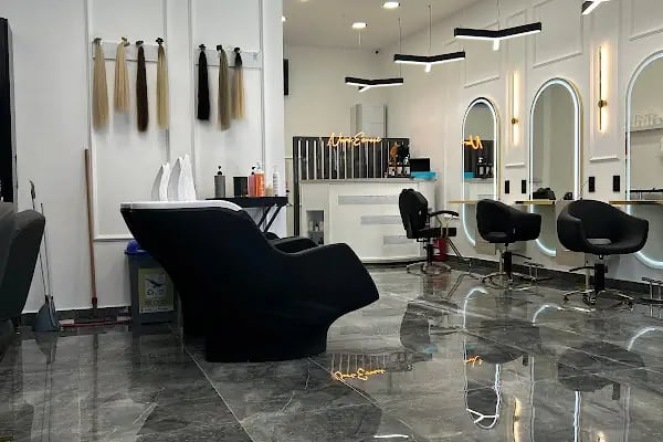 Nuri Ezveci Cadde Hair Salon Alanya Kuaför Friseur Hairdresser Coiffeur Mahmutlar Парикмахер Avsallar Kapper Konaklı Frisør - Resim 4