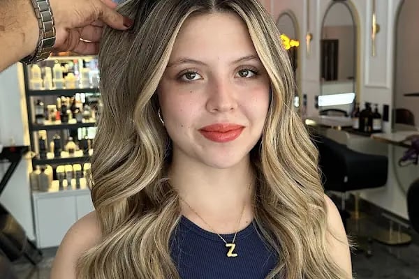Nuri Ezveci Cadde Hair Salon Alanya Kuaför Friseur Hairdresser Coiffeur Mahmutlar Парикмахер Avsallar Kapper Konaklı Frisør - Resim 14