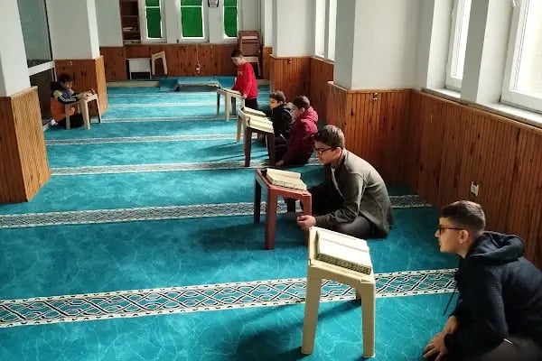 Çayırova Ehlibeyt Camii - Resim 4