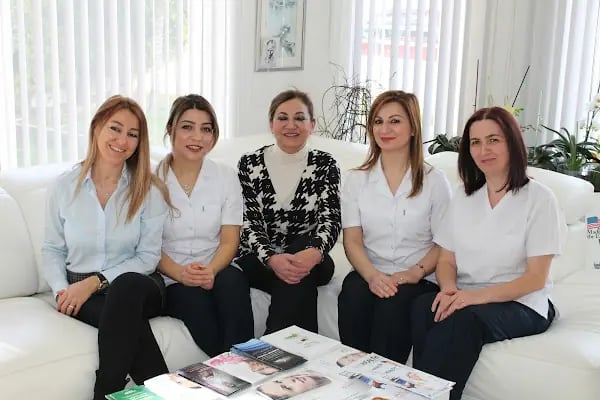 Dr. Zeynep Kırker Medikal Estetik Polikliniği - Resim 1