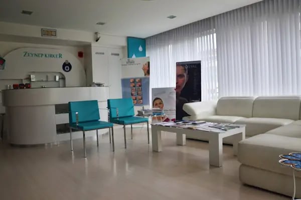 Dr. Zeynep Kırker Medikal Estetik Polikliniği - Resim 8