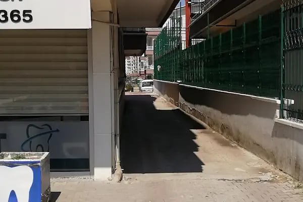 Özel Elit Ağız Ve Diş Sağlığı Polikliniği - Resim 8