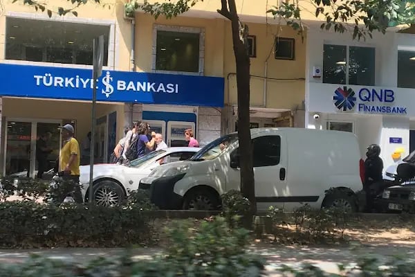 Türkiye İş Bankası Hürriyet-İzmit/Kocaeli Şubesi - Resim 3