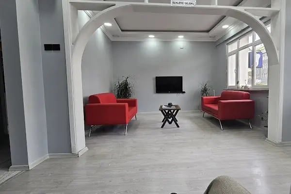 Diş Hekimi Emre Kuruçelik - Resim 7