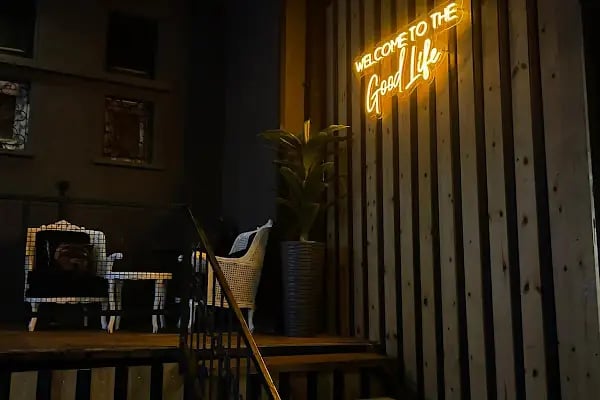 TreeHouse Coffee Shop - Resim 14