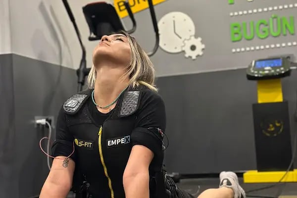 S-FIT EMS Fitness Studio - Alanya - Resim 15