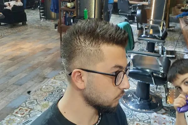 The barber - Resim 18