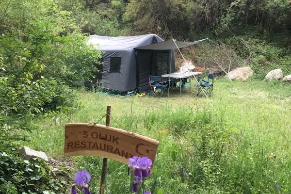 Beşoluk Kamp ve Yürüyüş Bölgesi (Camping and Trekking) - Resim 1