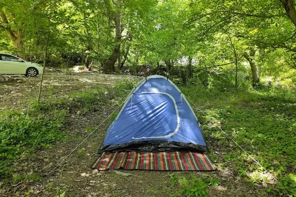 Beşoluk Kamp ve Yürüyüş Bölgesi (Camping and Trekking) - Resim 2