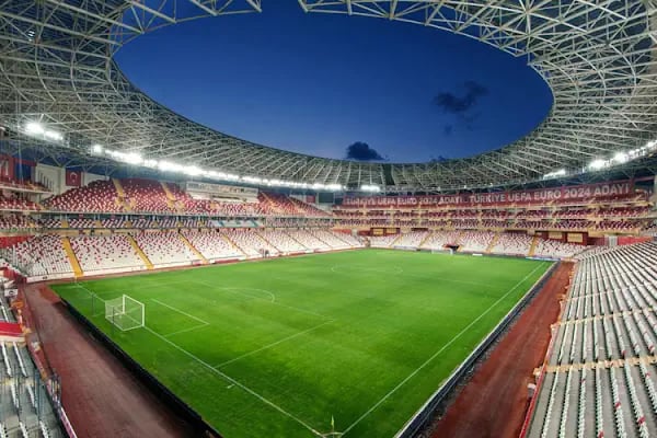 Corendon Airlines Park Antalya Stadyumu - Resim 2