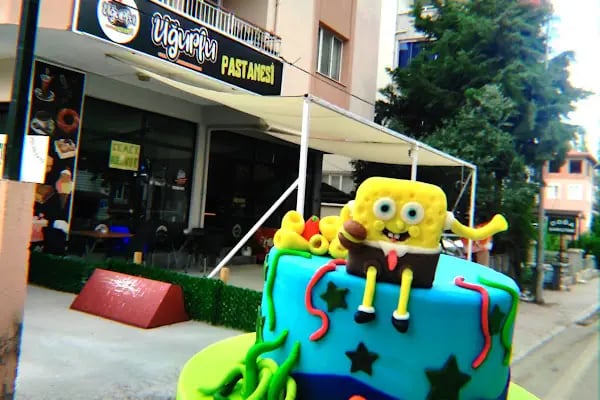 Uğurlu Pastanesi - Resim 3