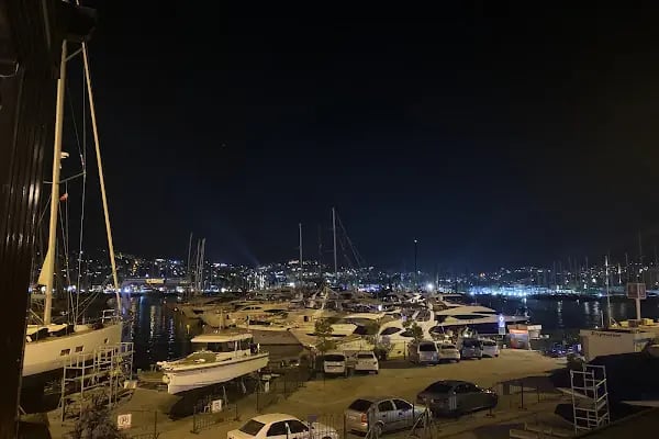 Bistro Marina Neyzar - Resim 8